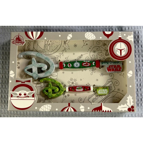NEW Disney Star Wars Mandalorian Collectible 2 Key Set Grogu Christmas Stocking - Picture 1 of 2
